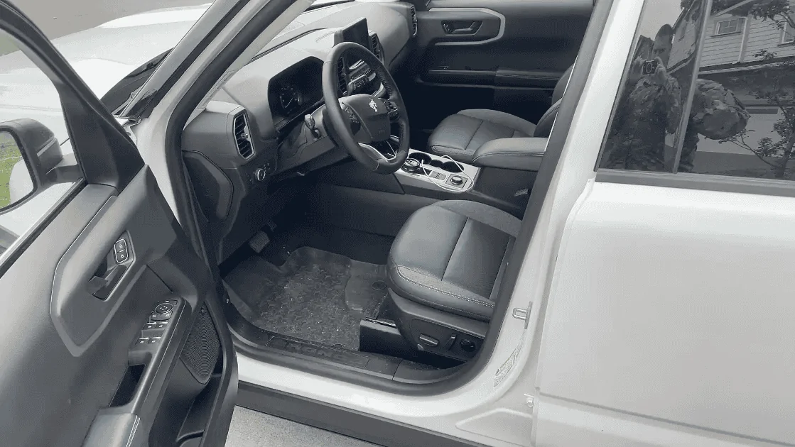 Washington SOLD '22 Outer Banks w/ Tech Package, CoPilot360 Assist+, Power Moonroof, & Cargo