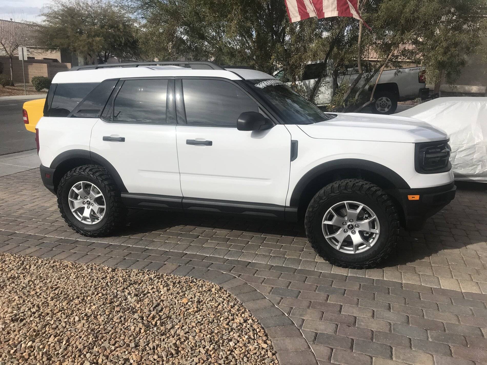 Bronco Base Build 2" level kit, 30.5" BFG KM3 tires, light bar, 4