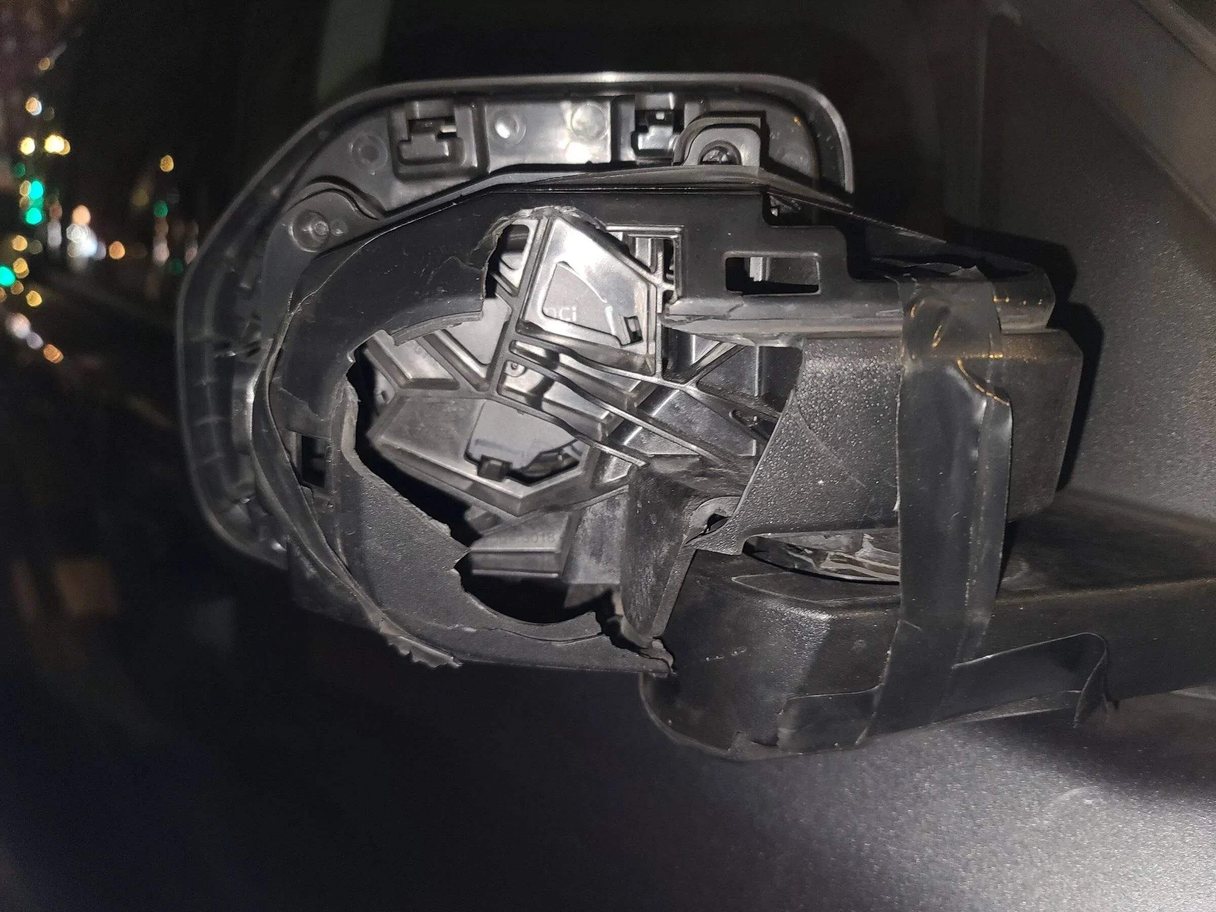 Side mirror 450 2021+ Ford Bronco Sport Forum