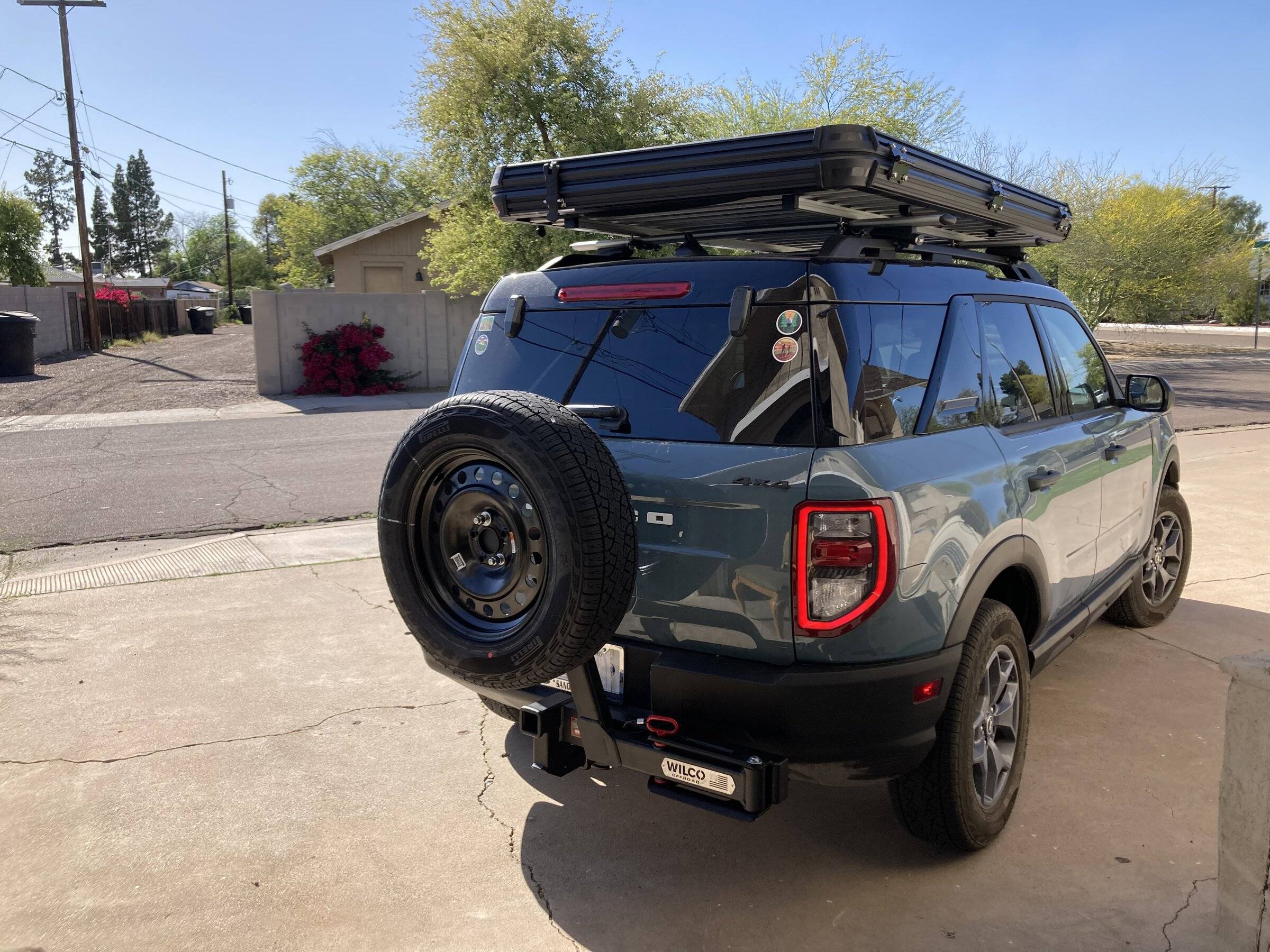 BS Badlands with Hardshell RTT & Hitchgate Solo Tire Carrier 2021