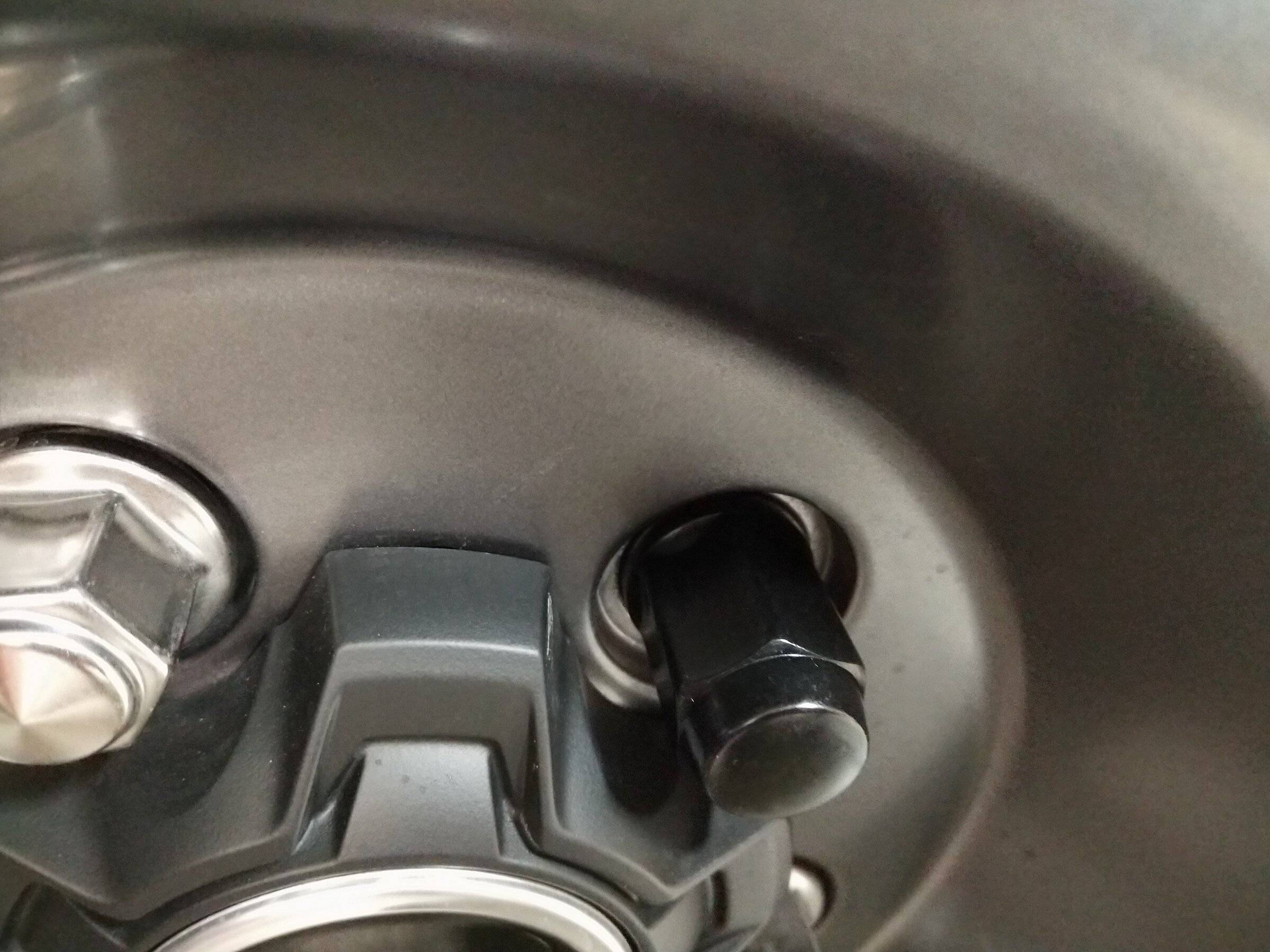 Ford Bronco Lug Nuts