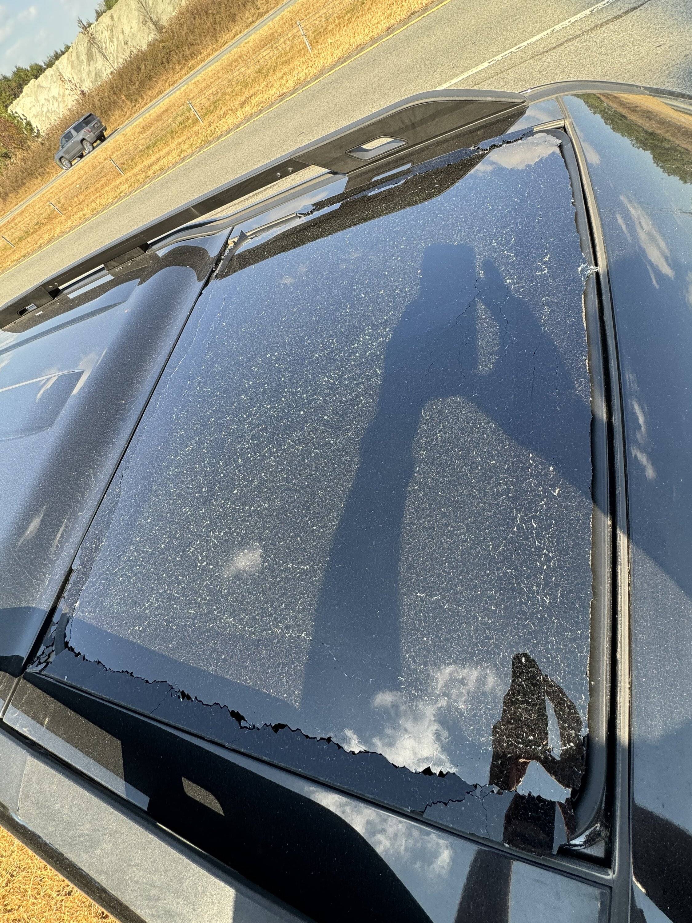 Moonroof exploded Page 2 2021+ Ford Bronco Sport Forum